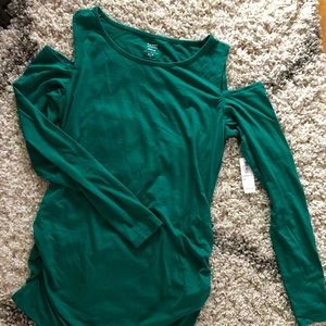MATERNITY cold shoulder top
